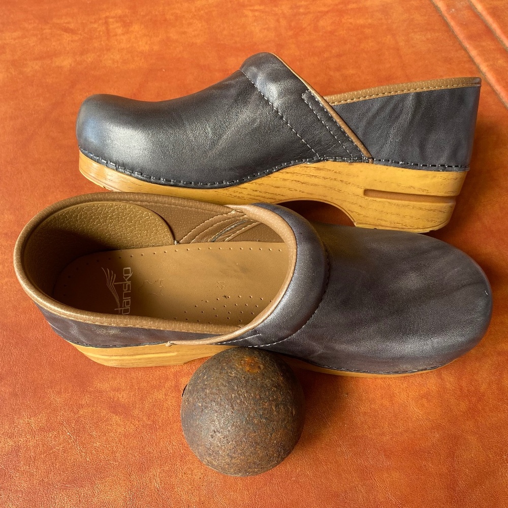 Dansko Professional Clogs 41